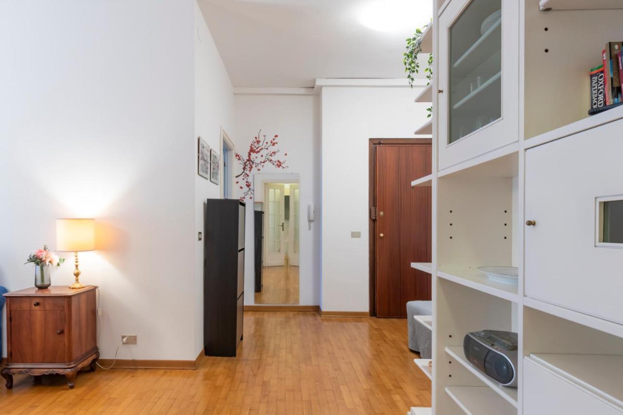 Mimmi Apartment Zurigo 12 Милан Экстерьер фото